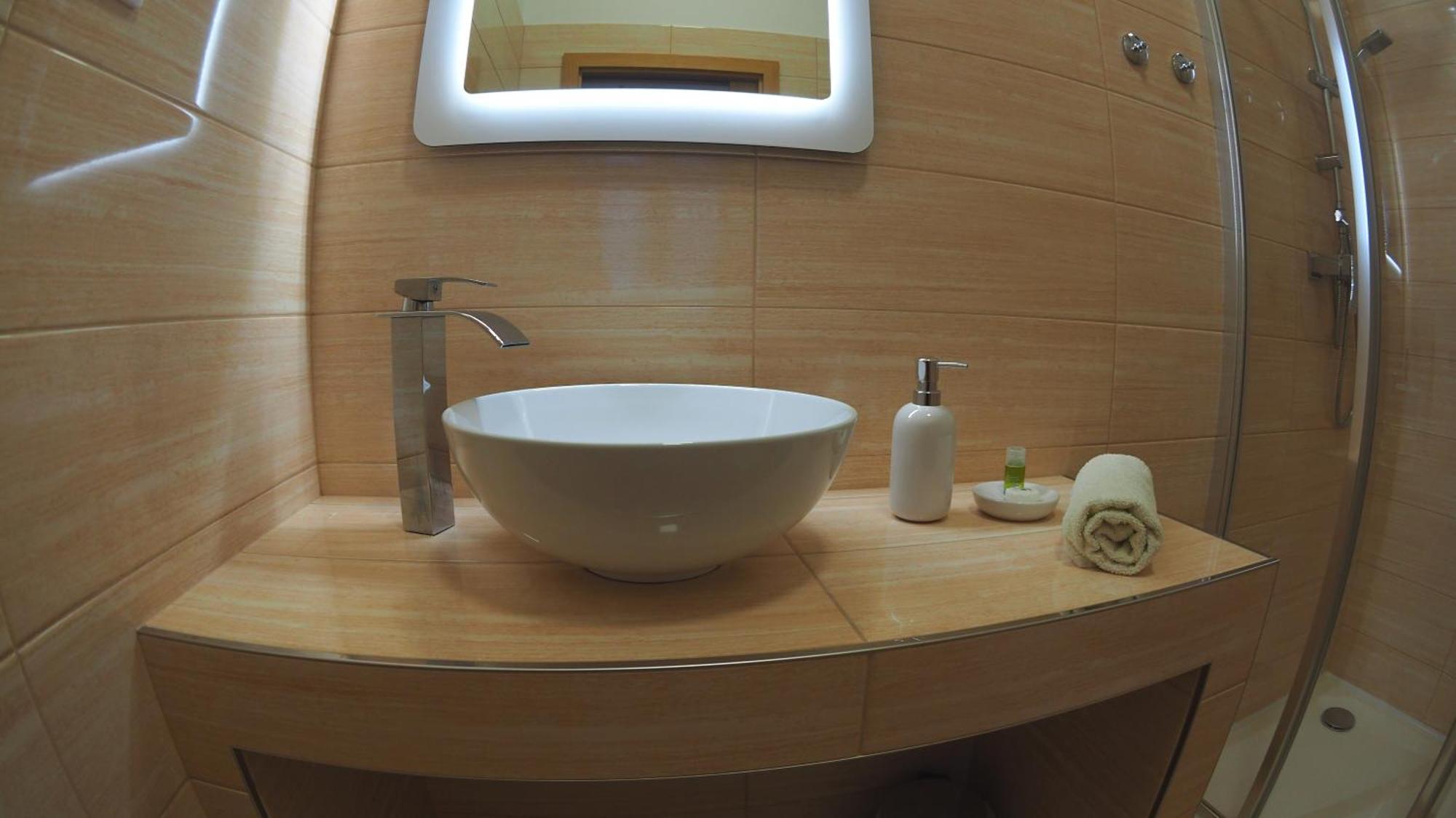 Hotel Britannia Vsetin Ngoại thất bức ảnh