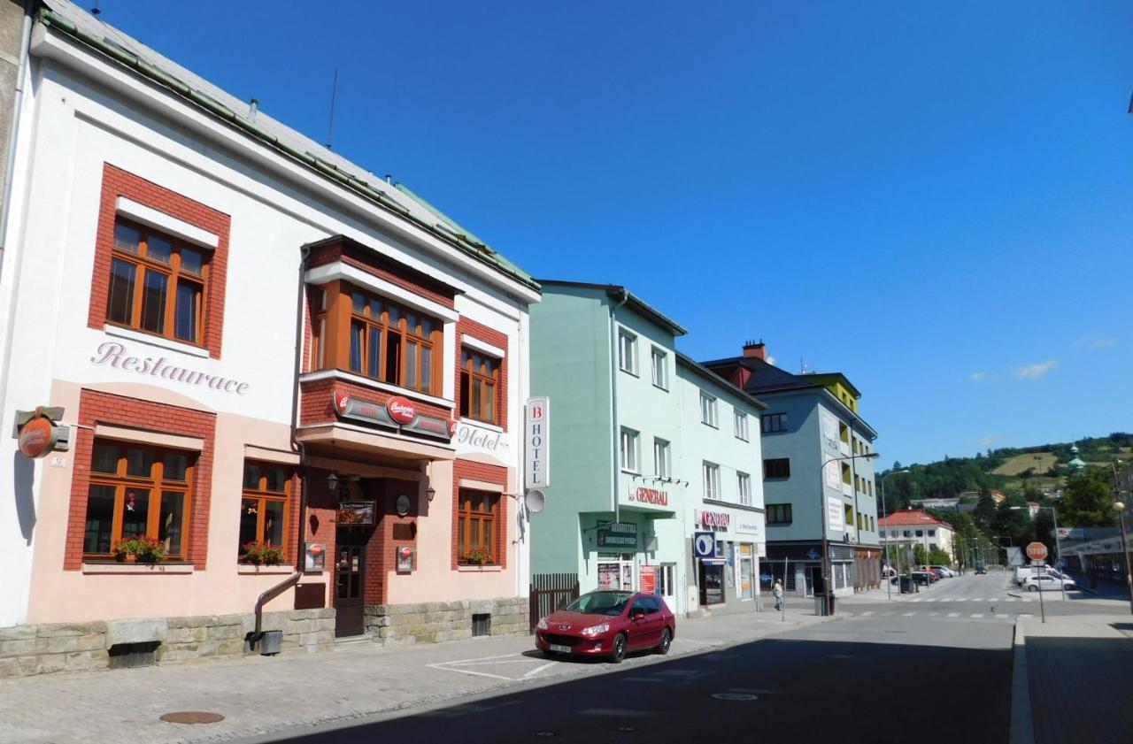 Hotel Britannia Vsetin Ngoại thất bức ảnh