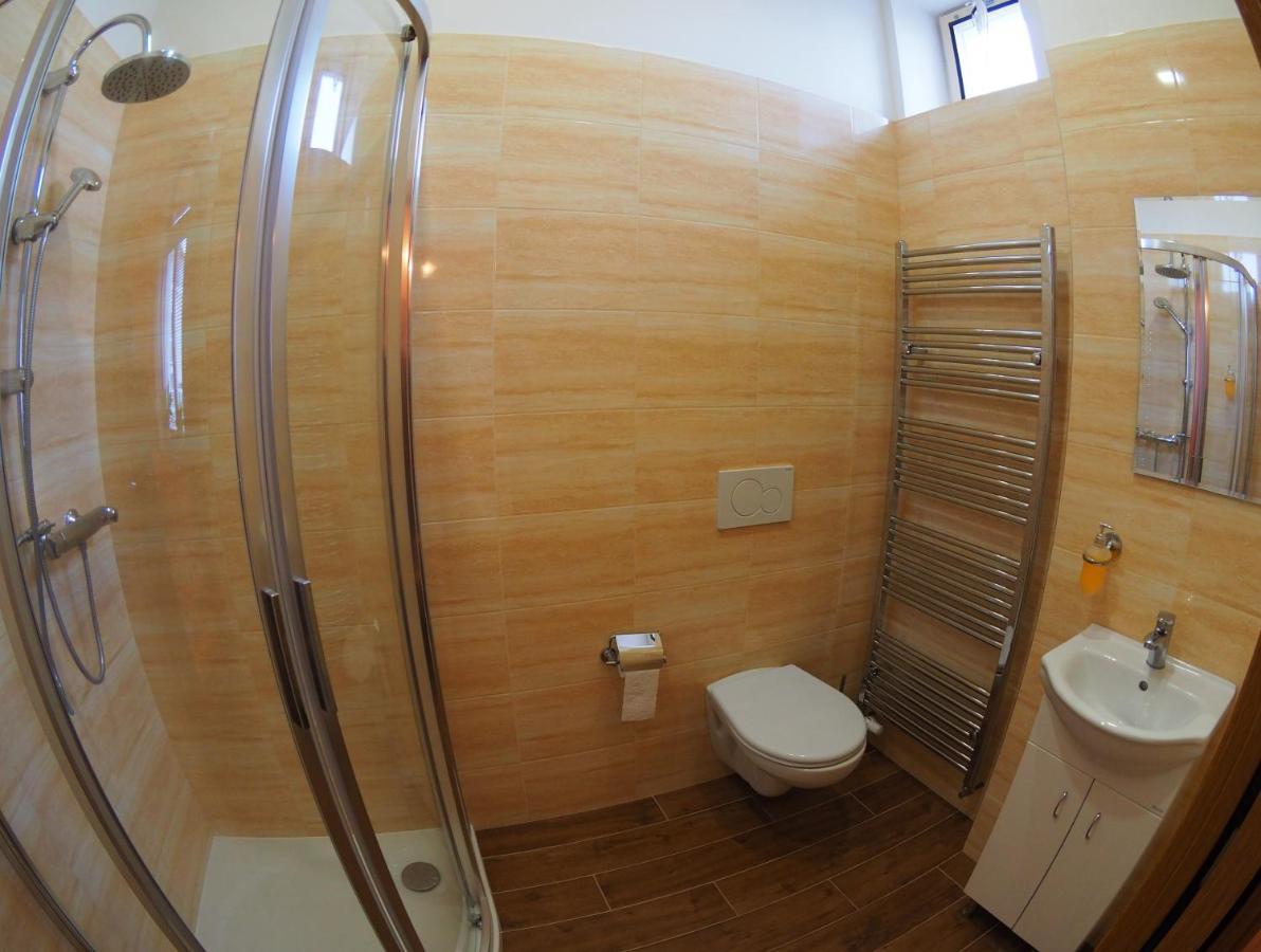 Hotel Britannia Vsetin Ngoại thất bức ảnh